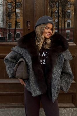 Пуховая куртка из валяной шерсти с мехом