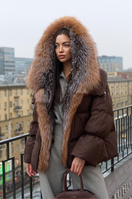 Дутое пуховое пальто 