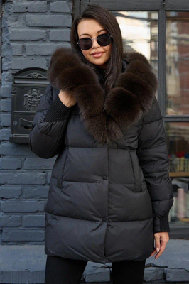 Красивый пуховик vivilona приталенный черный